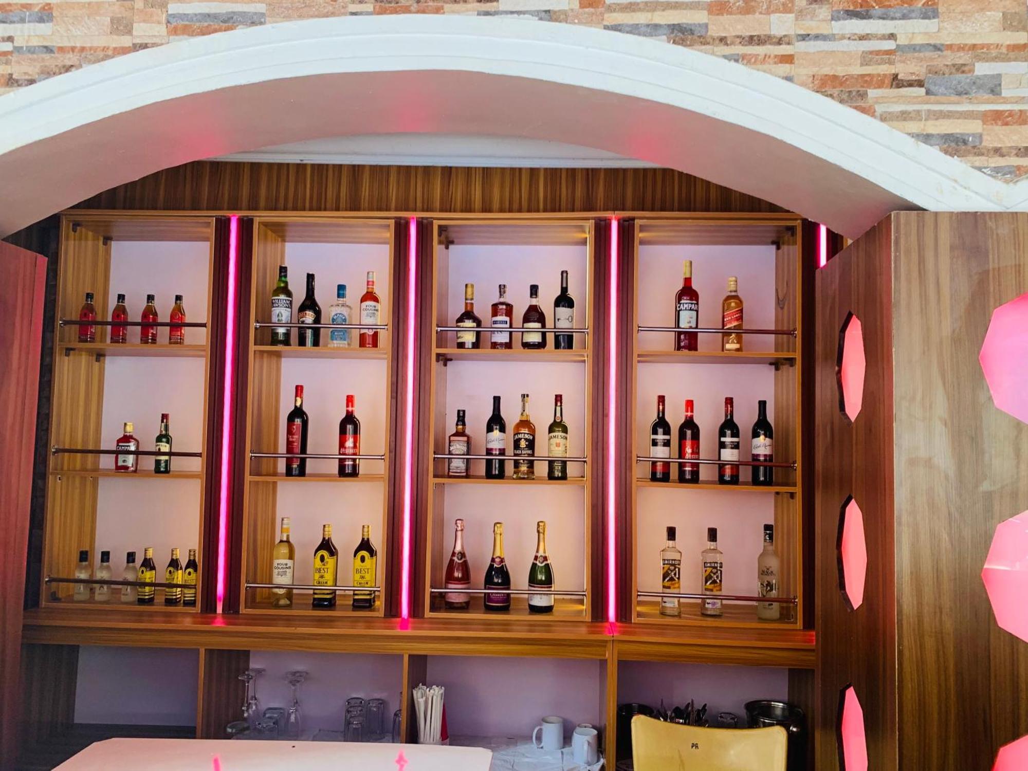 Presken Hotels @ Freedom Way, Lekki Ngoại thất bức ảnh